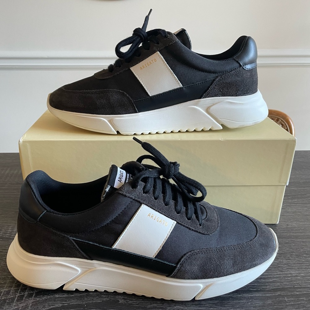 Axel Arigato Genesis Vintage runner men sneakers size 10.5 like new